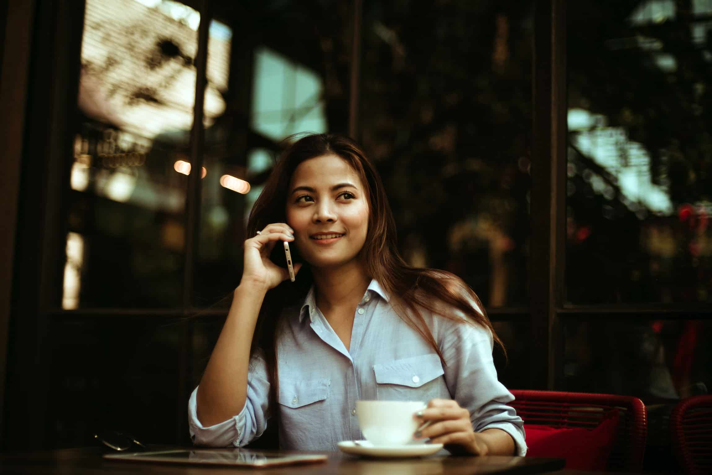 Woman talking on the phone